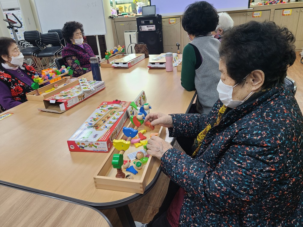 연수구보건소, 치매어르신 맞춤형 기억꾸러미 대여 사업 실시의 1번째 이미지