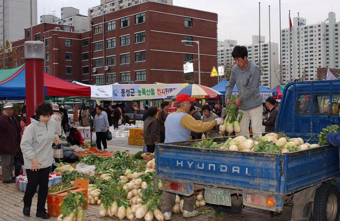 연수구, 설맞이 농수산물 직거래장터 개장의 1번째 이미지